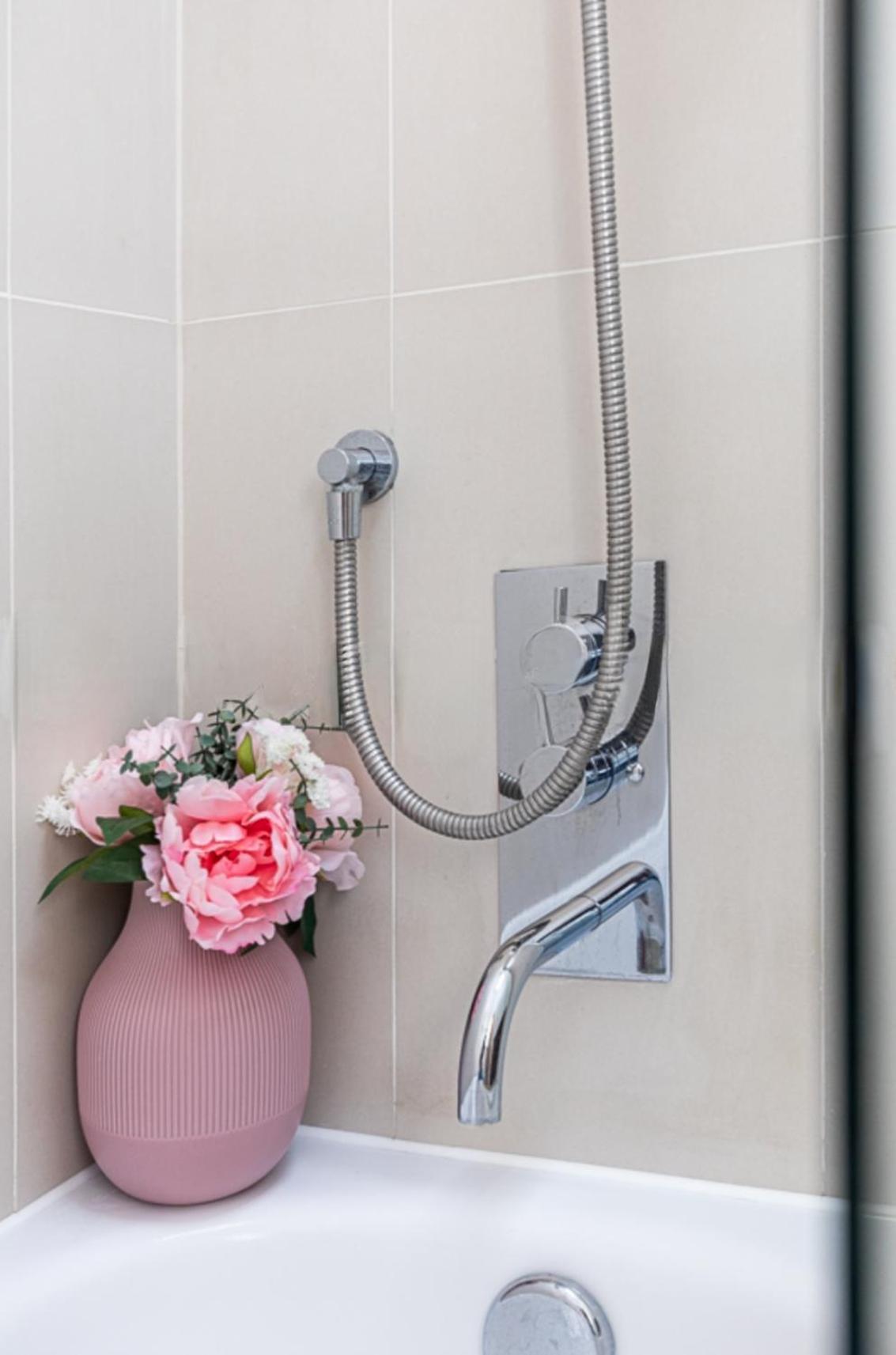 Exceptional 2 Bed Boutique Home In Mill Hill Dış mekan fotoğraf